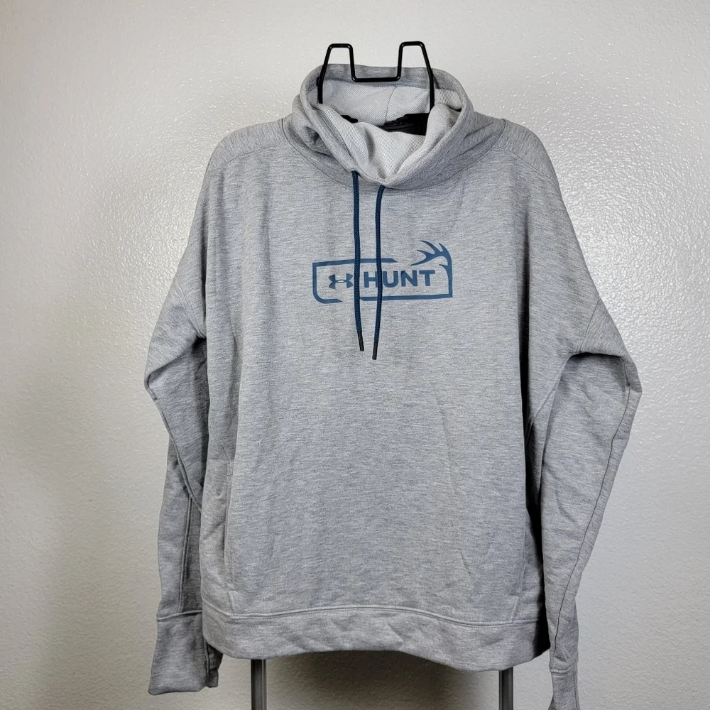 Under Armour Light Gray Hoodie with Navy Accents Size XL‎